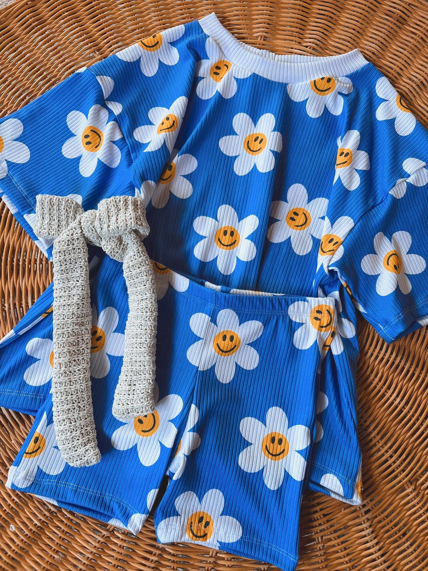 BLUE FLORAL SMILES BOXY + BIKER SET