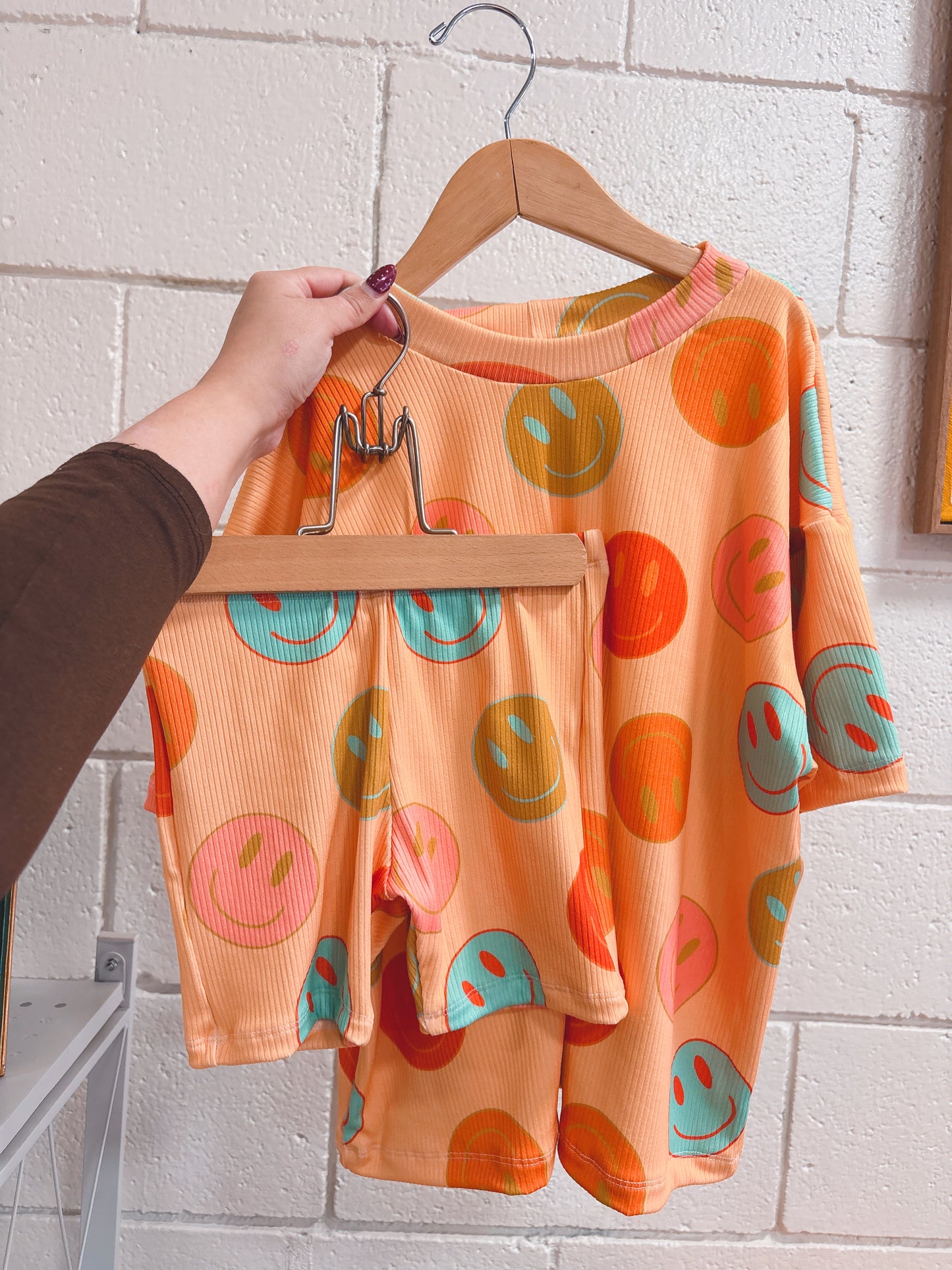 SUNSHINE SMILES BOXY + BIKER SET